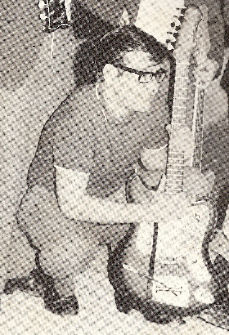 Tale con guitarra jomadi